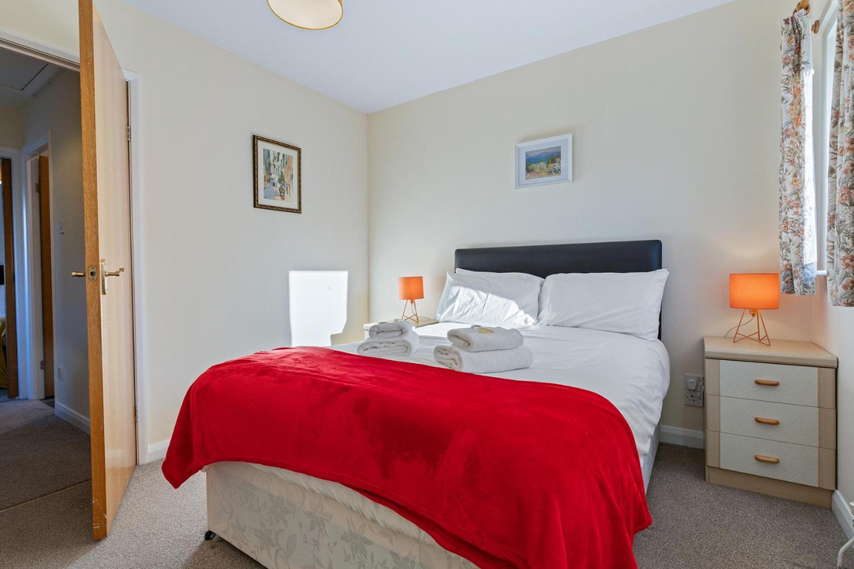 Pass The Keys Central Townhouse With Free Parking York Exterior foto