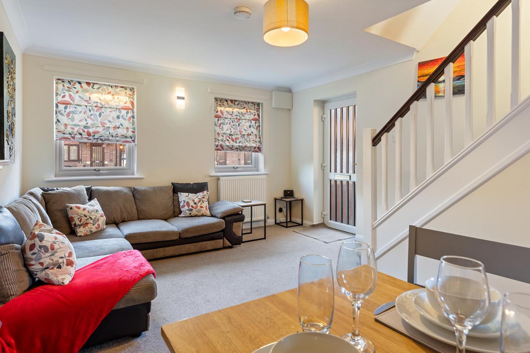 Pass The Keys Central Townhouse With Free Parking York Exterior foto